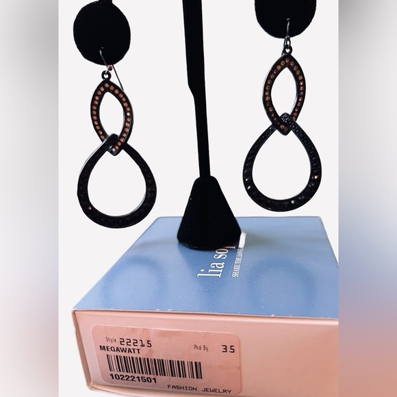 Vintage (Retired) Lia Sophia “Megawatt” Cut Crystal Earrings in Original Box - Picture 3 of 4